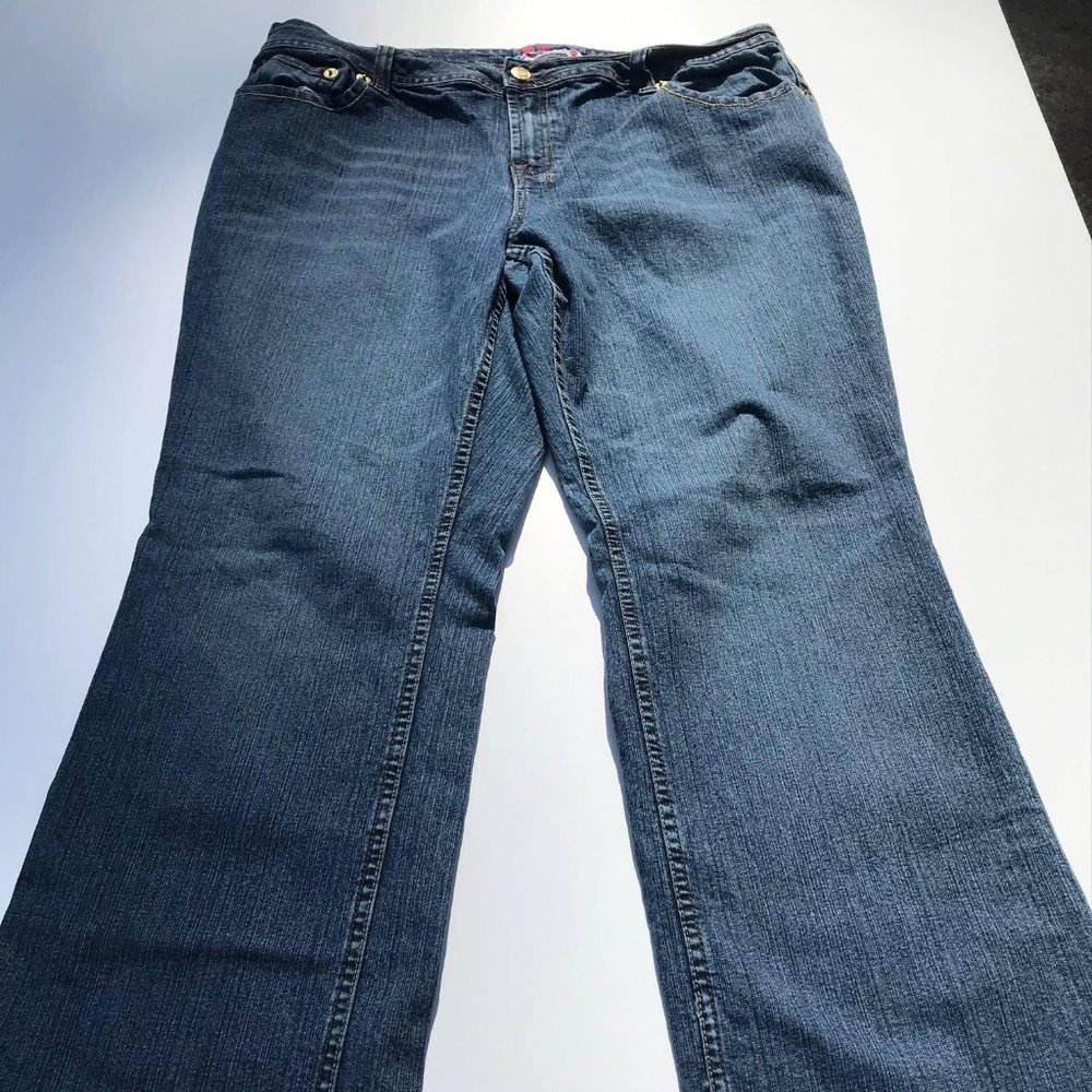 MWAH women‎ jeans
